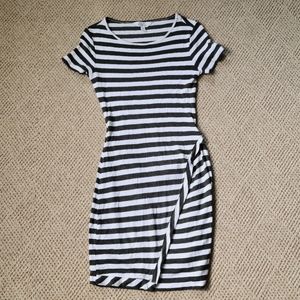Market & Spruce Dress